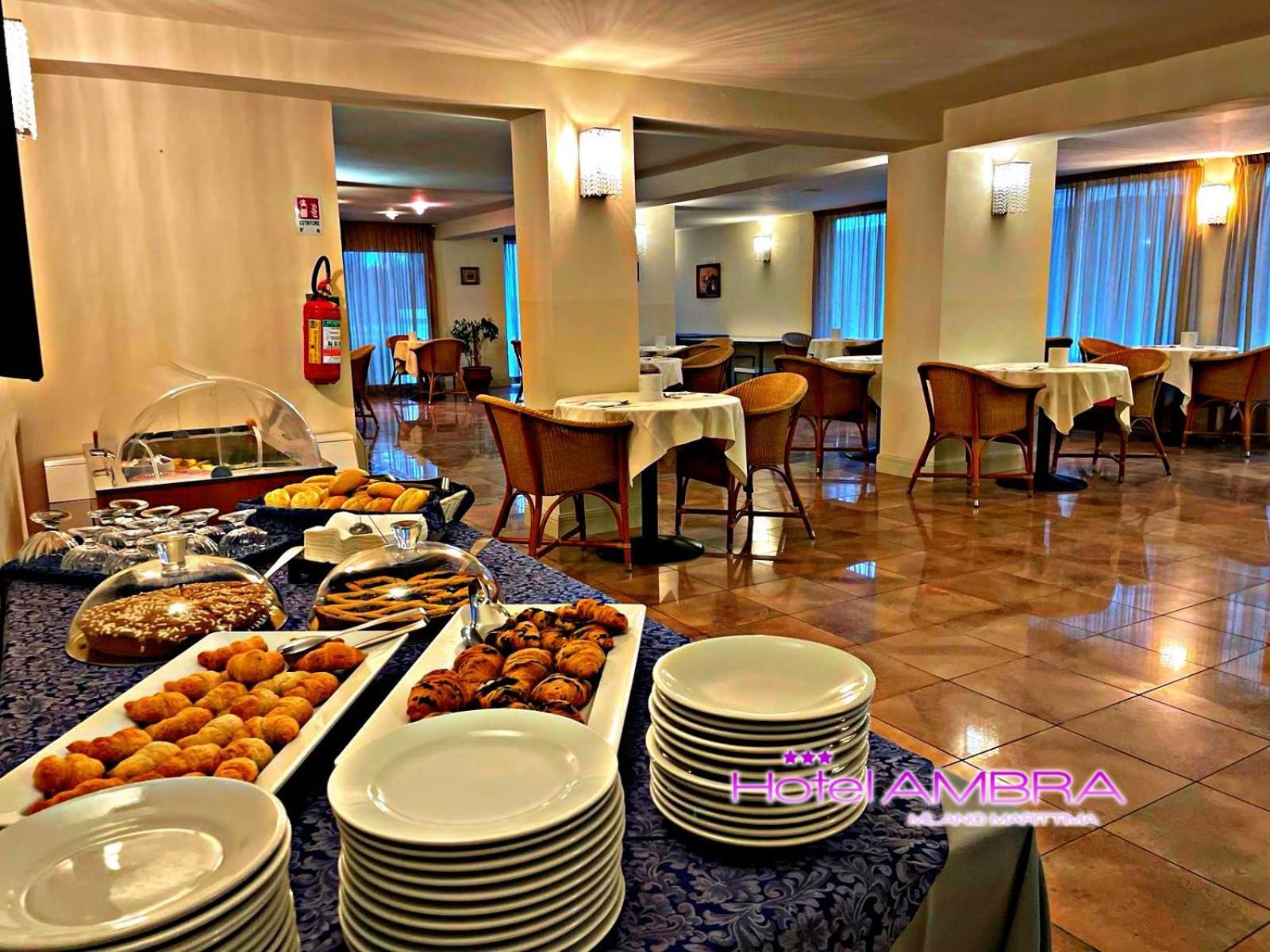 Hotel Ambra Milano Marittima Luaran gambar